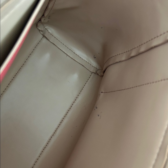 Lauren Ralph Lauren Newberry Medium Vibrant Pink Pebbled Tote Bag - Picture 10 of 14